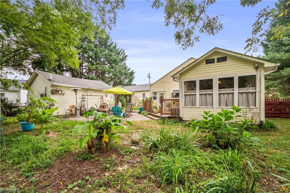 204 Carson Road Pilot Mountain, NC 27041