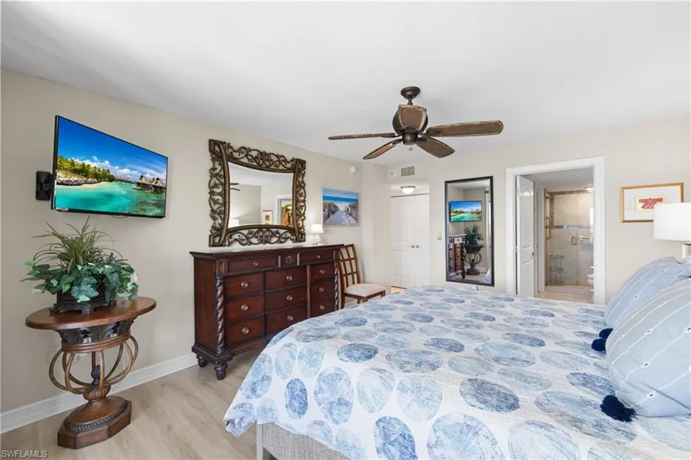 15 Bluebill Avenue #606 Naples, FL 34108