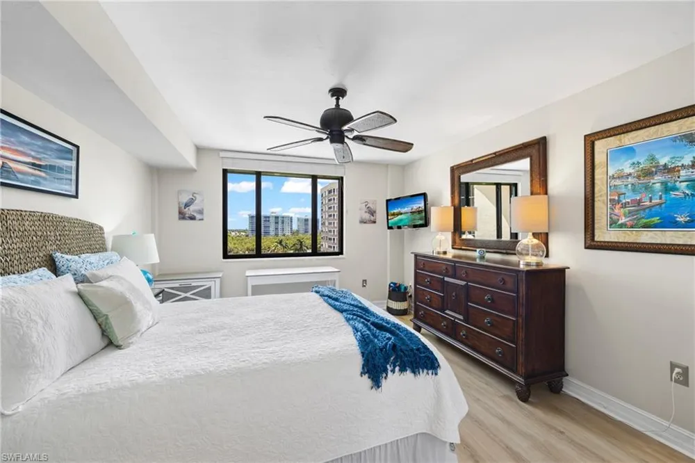 15 Bluebill Avenue #606 Naples, FL 34108