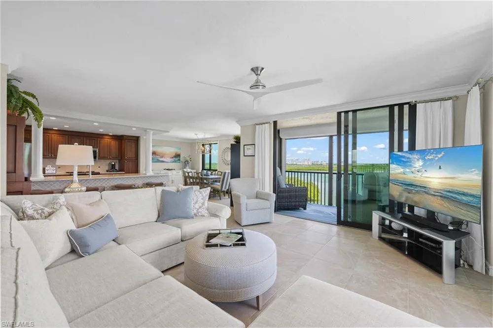 15 Bluebill Avenue #606 Naples, FL 34108