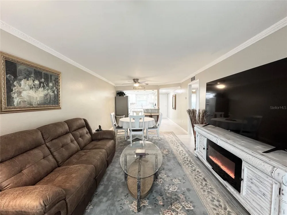 1100 E BAY DRIVE #3 Largo, FL 33770