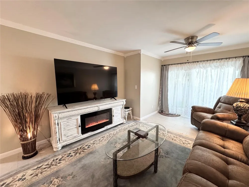 1100 E BAY DRIVE #3 Largo, FL 33770