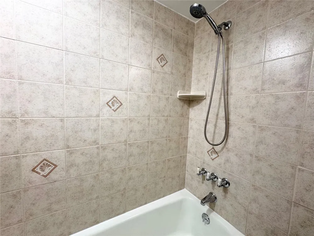 1100 E BAY DRIVE #3 Largo, FL 33770