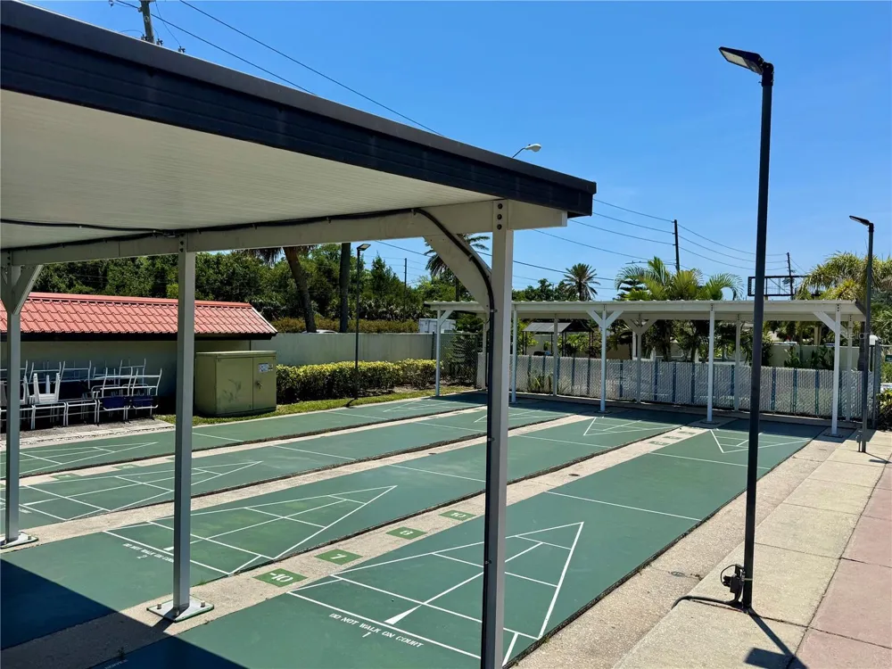 1100 E BAY DRIVE #3 Largo, FL 33770