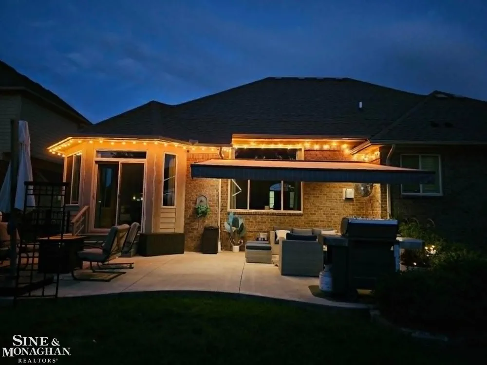 51763 Battanwood Drive Macomb Township, MI 48042