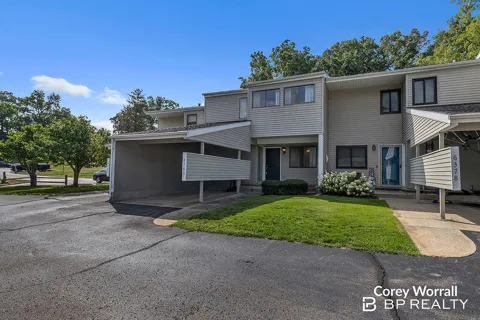 6380 Wainscot Drive SE #106