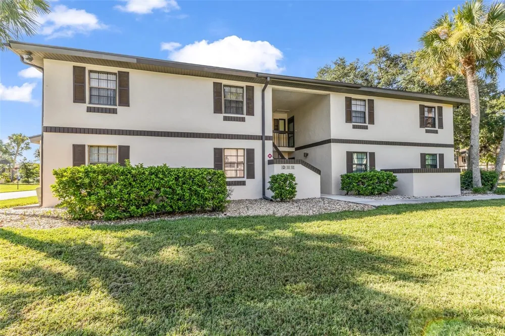 19505 QUESADA AVENUE #D202 Port Charlotte, FL 33948