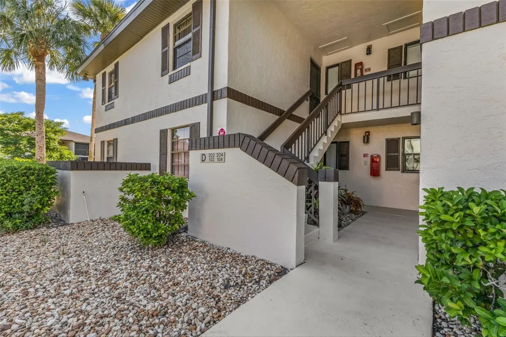 19505 QUESADA AVENUE #D202 Port Charlotte, FL 33948