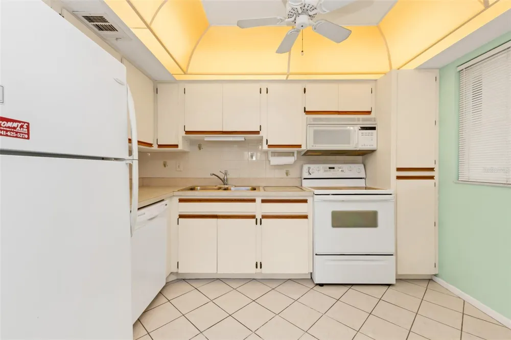 19505 QUESADA AVENUE #D202 Port Charlotte, FL 33948