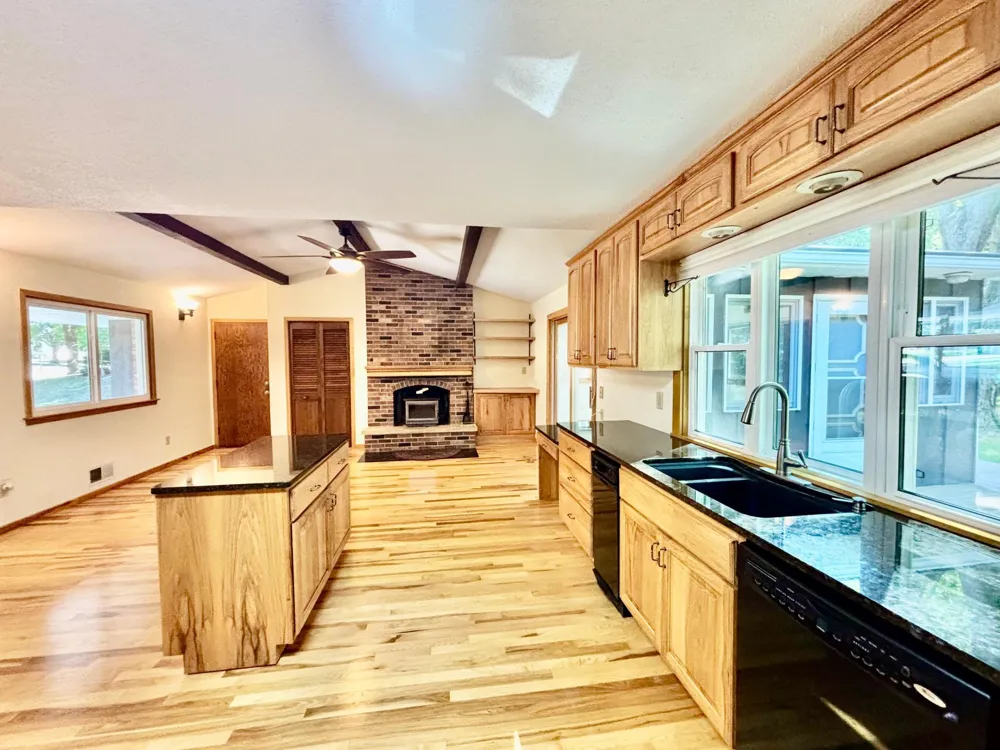 410 Betty Lane West Saint Paul, MN 55118