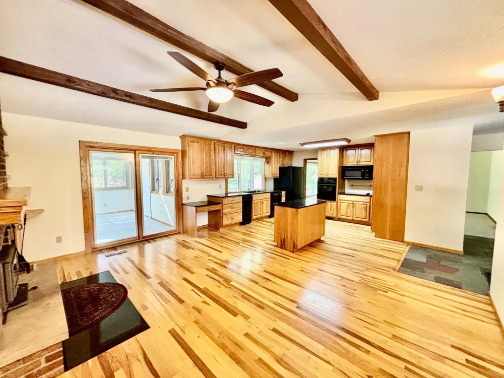 410 Betty Lane West Saint Paul, MN 55118