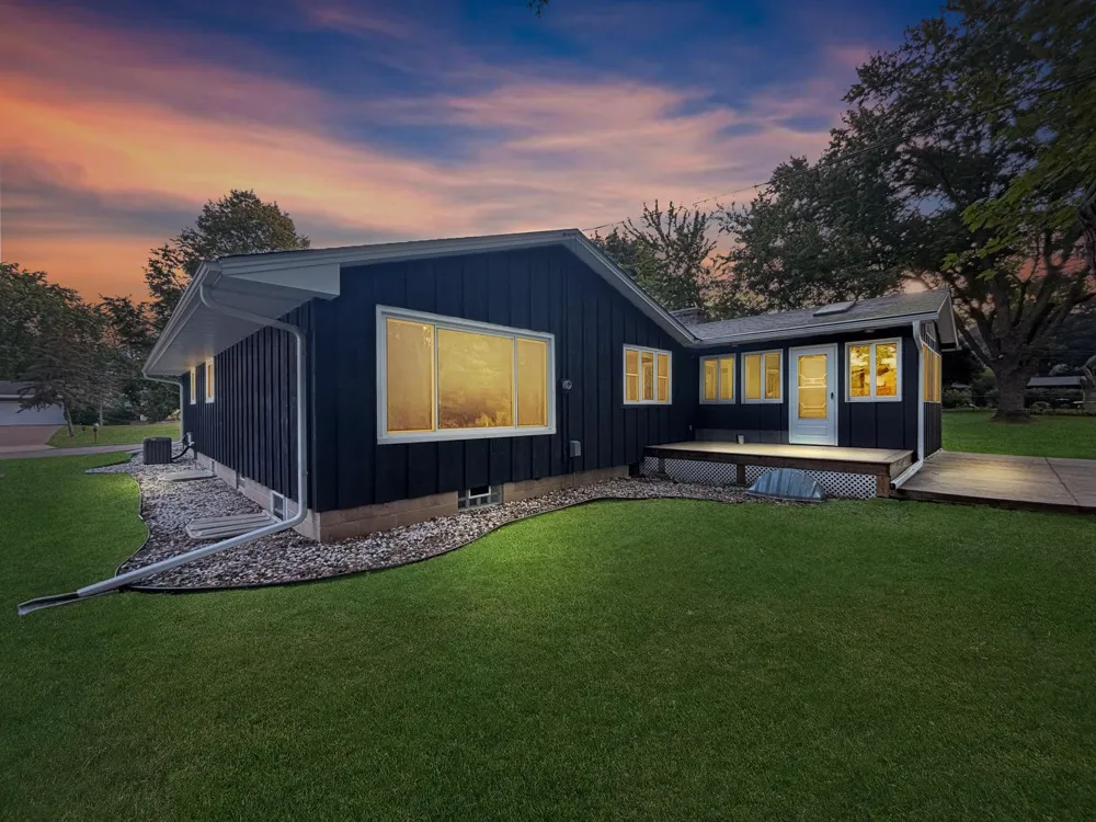 410 Betty Lane West Saint Paul, MN 55118