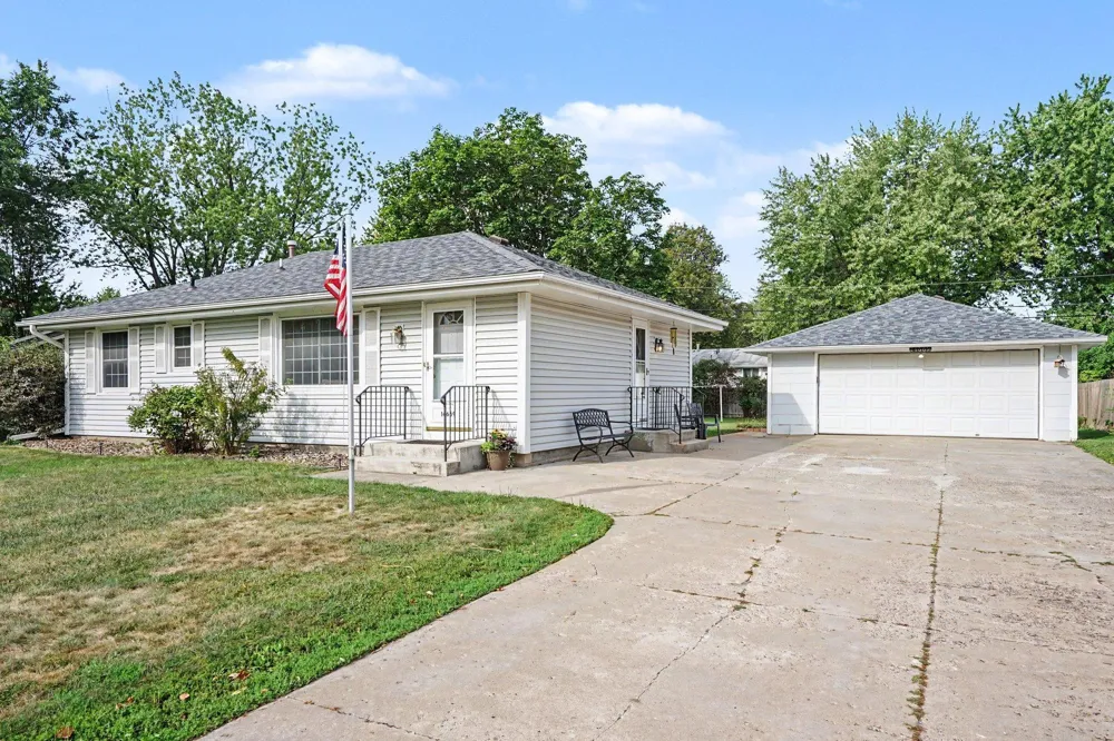14669 Danbury Avenue W Rosemount, MN 55068