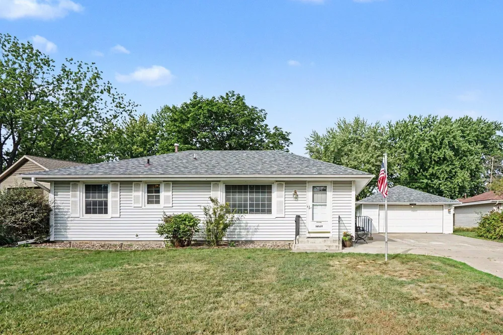 14669 Danbury Avenue W Rosemount, MN 55068