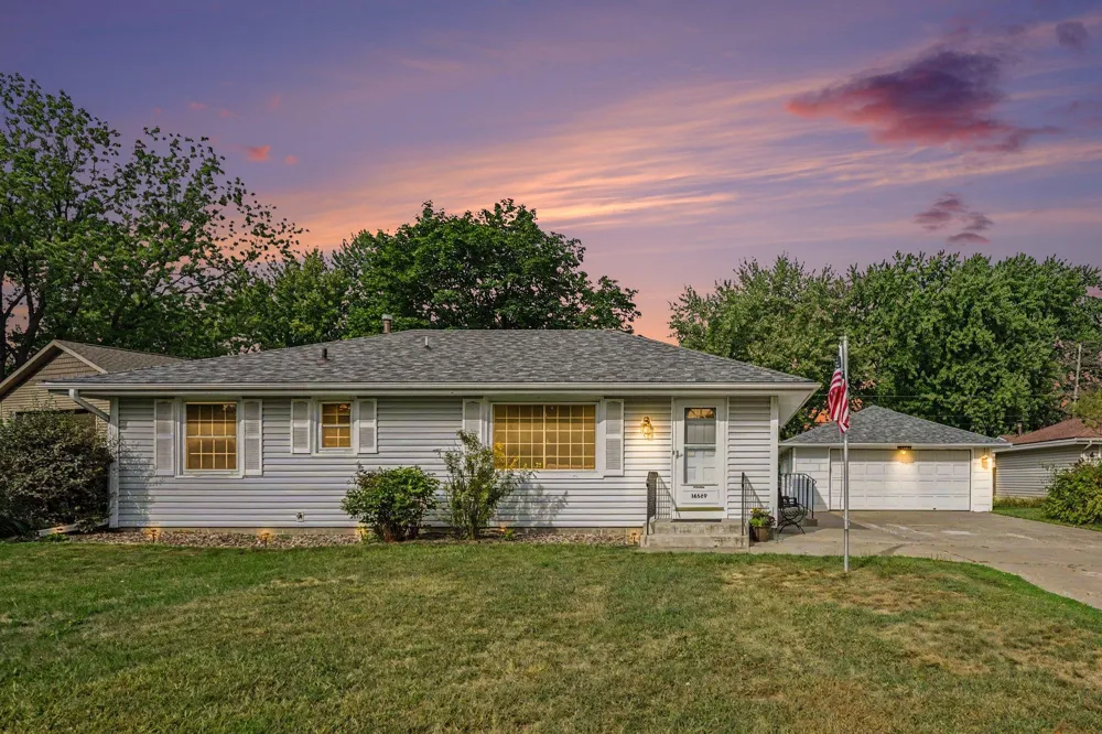 14669 Danbury Avenue W Rosemount, MN 55068
