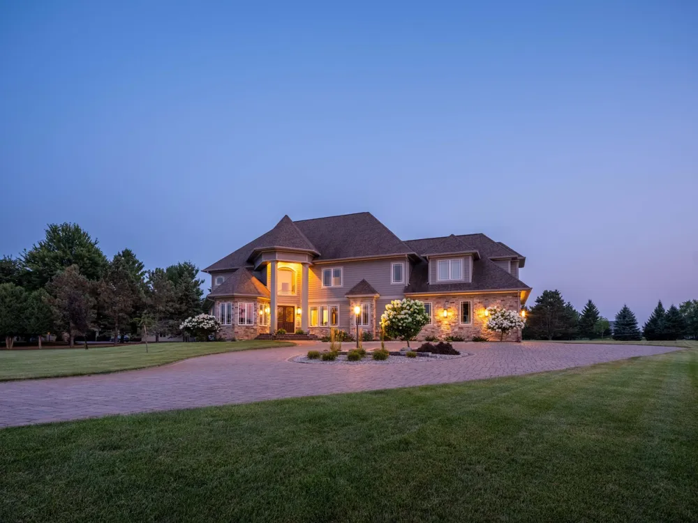 2683 Headland Court SW Rochester, MN 55902