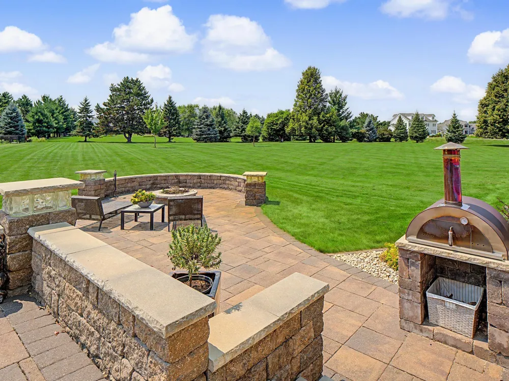 2683 Headland Court SW Rochester, MN 55902