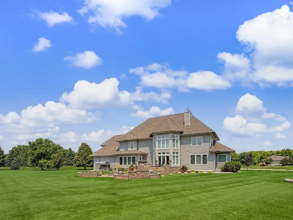 2683 Headland Court SW Rochester, MN 55902