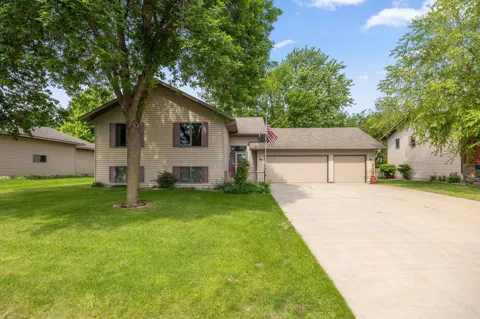 700 W Welco Drive