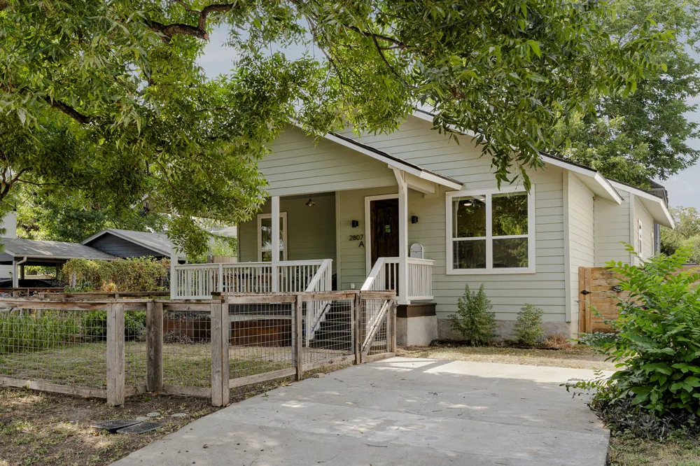 2807 E 4th Street #A Austin, TX 78702