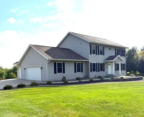 1617 9th Street W