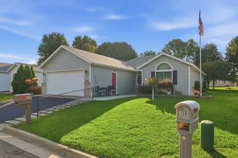 410 Fieldcrest Lane