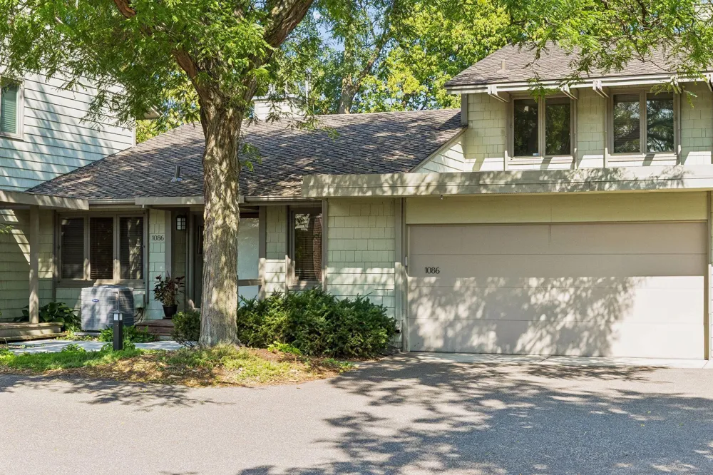 1086 Cedar View Drive Minneapolis, MN 55405