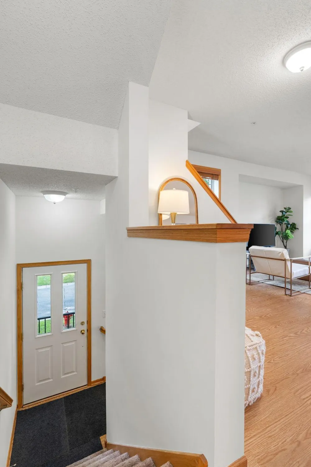7600 Southridge Court Savage, MN 55378