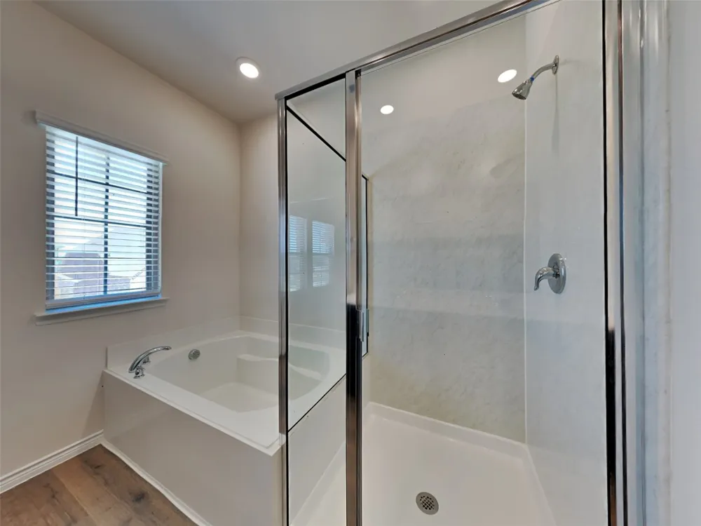 2005 Buffalo Hill Drive Mesquite, TX 75149