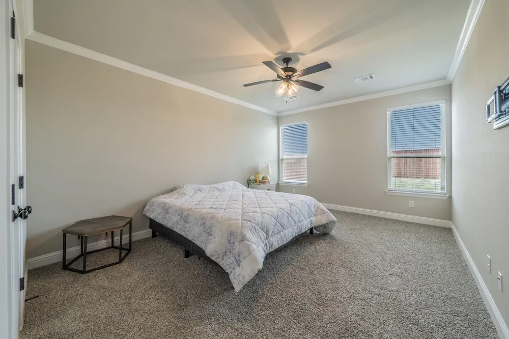1057 Nighthawk Trail Alvarado, TX 76009
