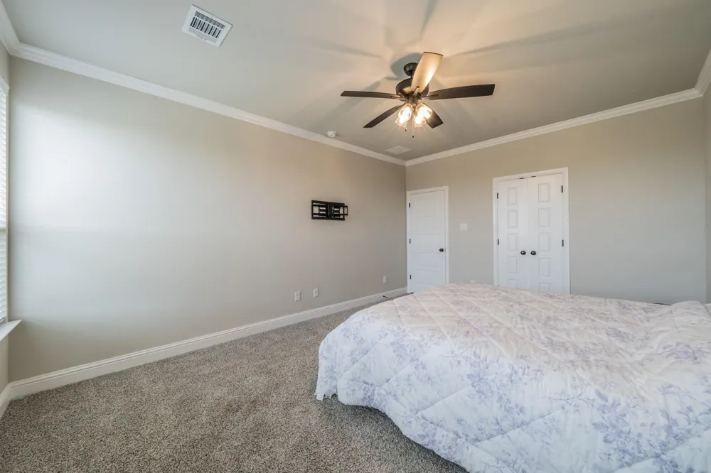 1057 Nighthawk Trail Alvarado, TX 76009