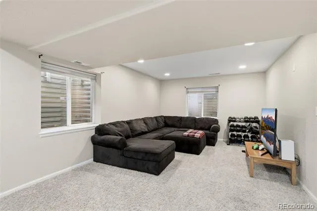 16863 Parkside Drive S Commerce City, CO 80022