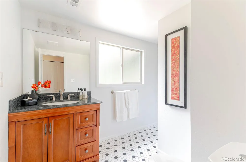 1720 Lombardy Drive Boulder, CO 80304