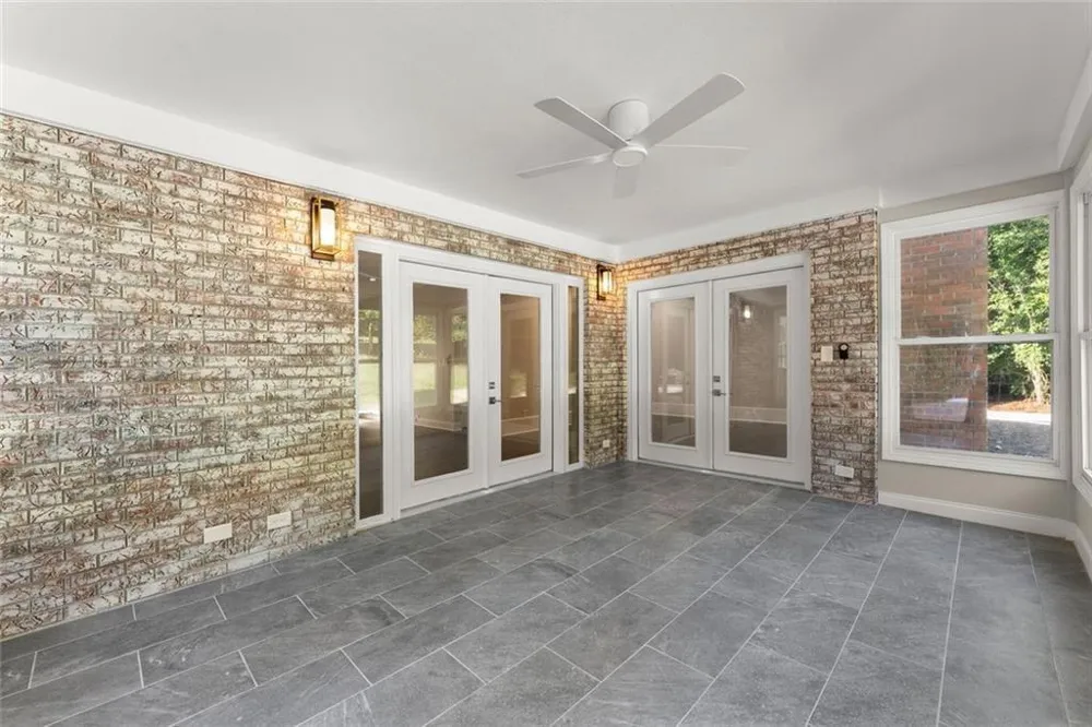 1492 Burns Drive NE Gainesville, GA 30501