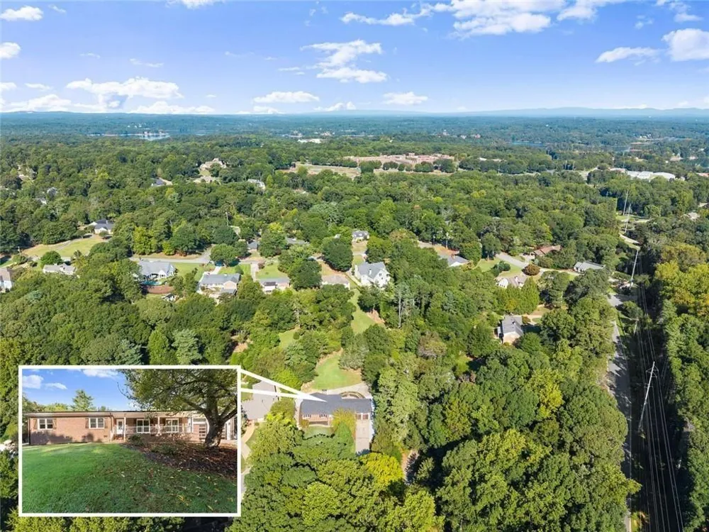 1492 Burns Drive NE Gainesville, GA 30501