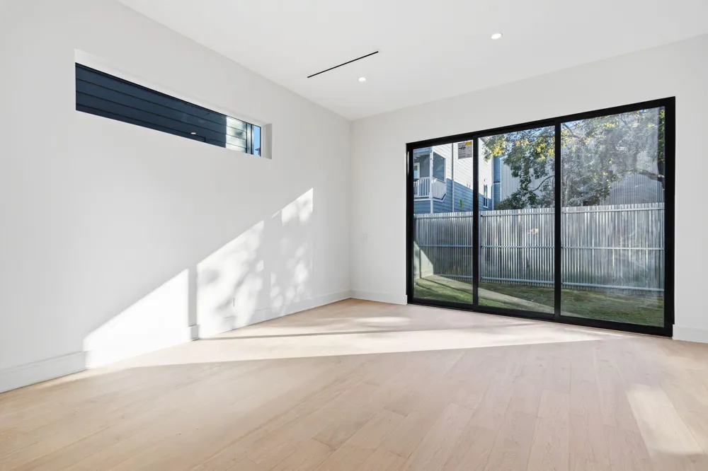 824 Malone Street Houston, TX 77007