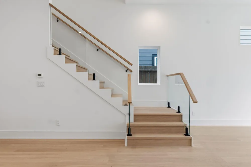 824 Malone Street Houston, TX 77007