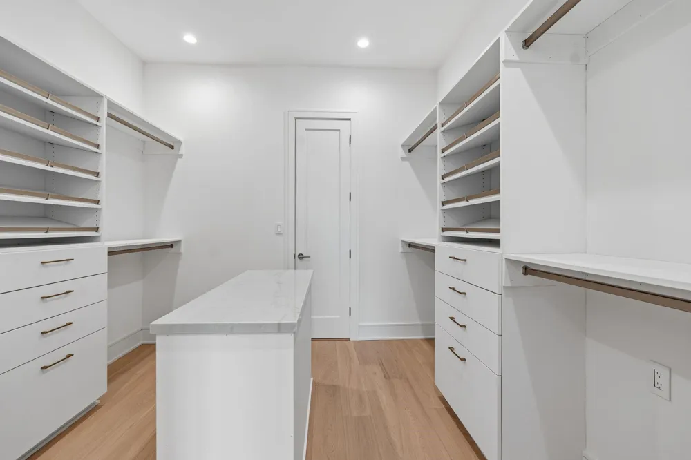 824 Malone Street Houston, TX 77007