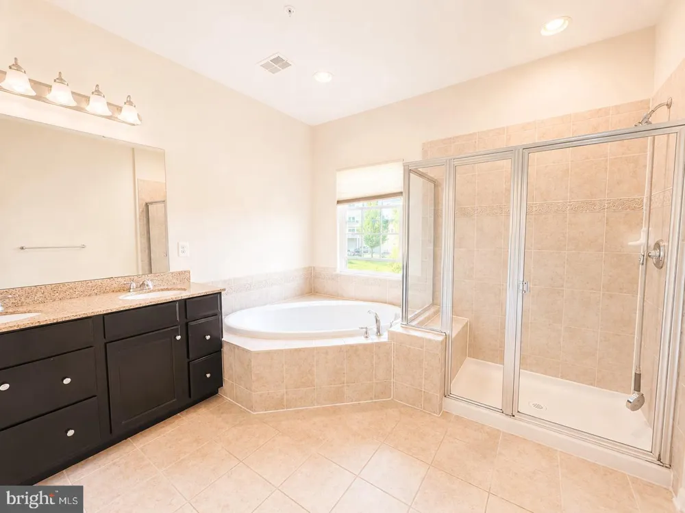 22605 WINDING WOODS WAY Clarksburg, MD 20871
