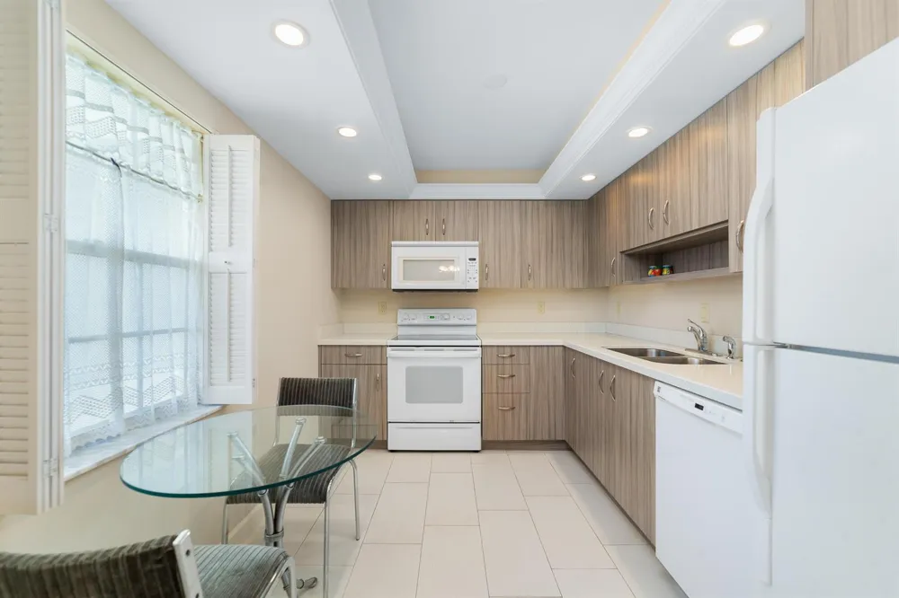 1170 Sugar Sands Boulevard #407 Singer Island, FL 33404