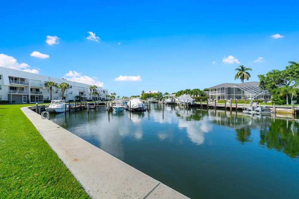 1170 Sugar Sands Boulevard #407 Singer Island, FL 33404