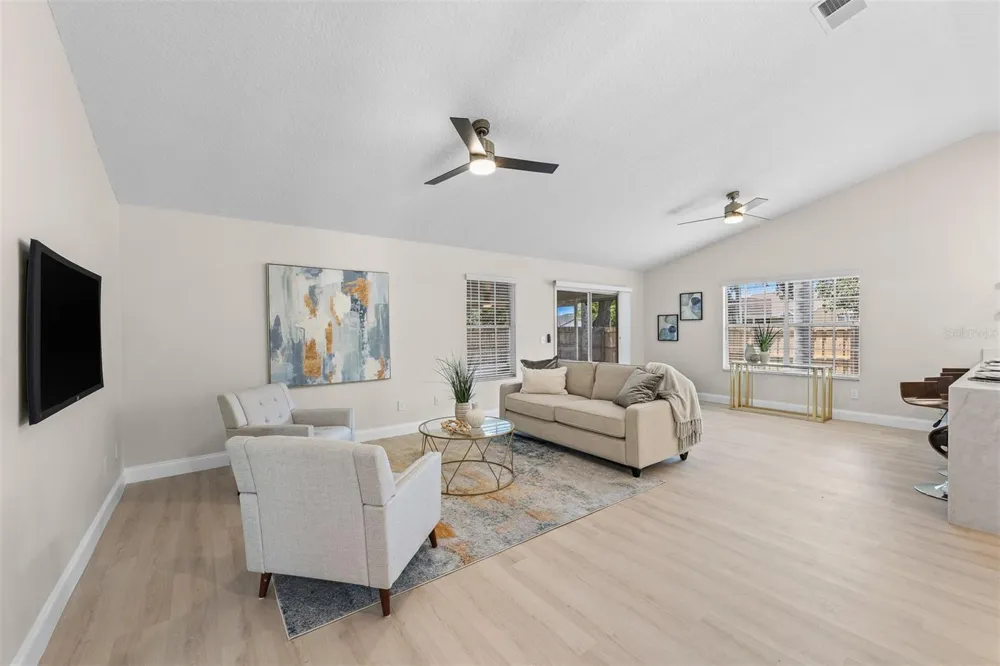 6572 ABERCROMBIE COURT Orlando, FL 32835