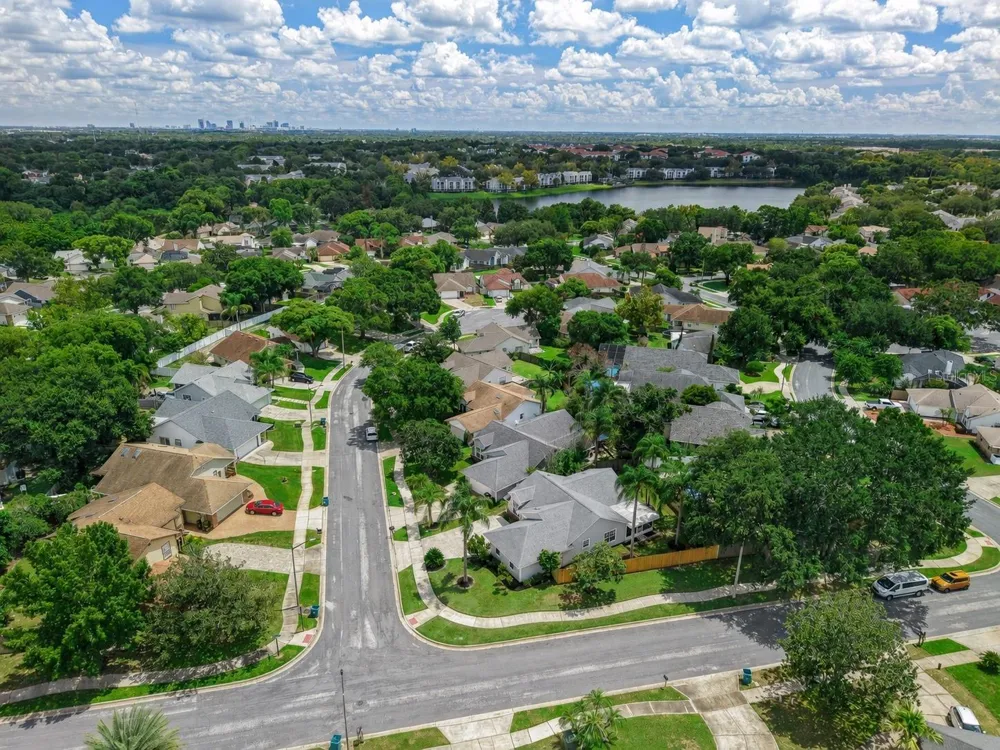 6572 ABERCROMBIE COURT Orlando, FL 32835