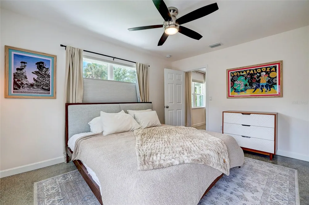 2121 PALM TERRACE Sarasota, FL 34231