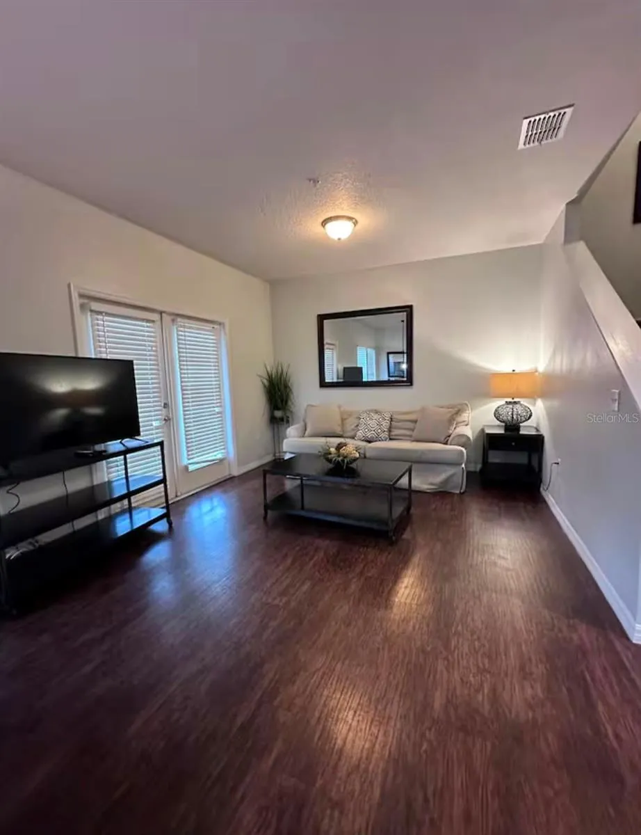 5364 DIPLOMAT COURT #108 Kissimmee, FL 34746