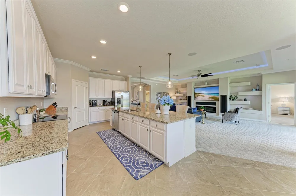 538 FIRE BUSH COURT Bradenton, FL 34212