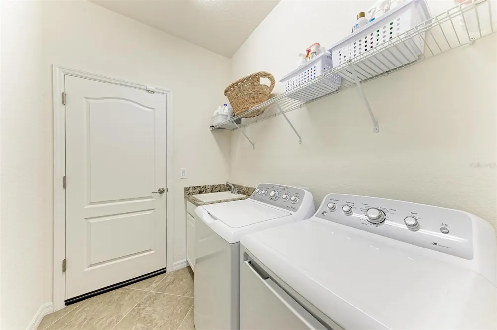 538 FIRE BUSH COURT Bradenton, FL 34212