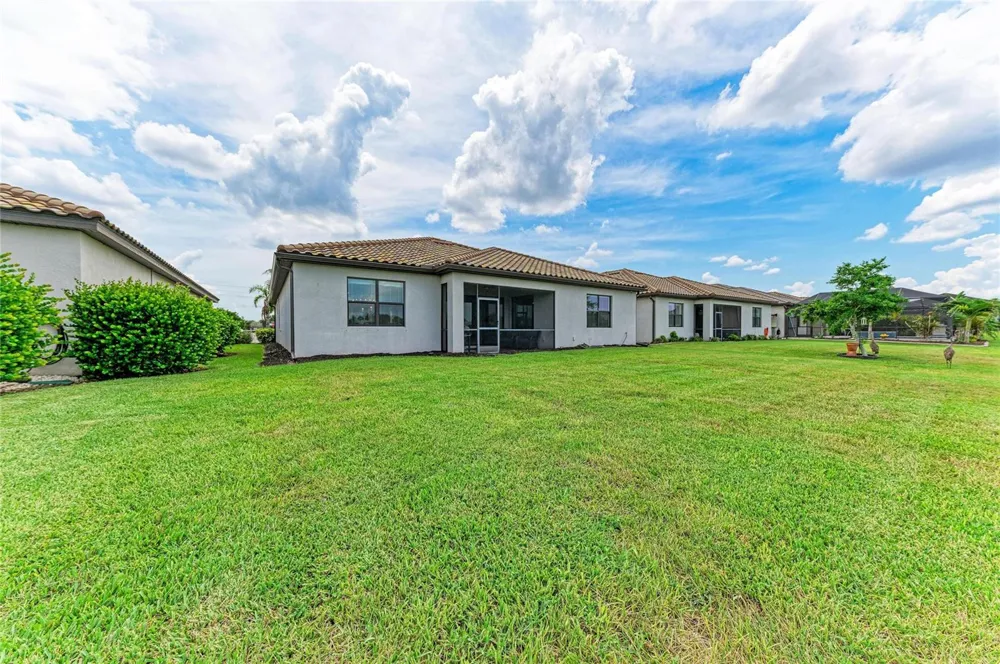 538 FIRE BUSH COURT Bradenton, FL 34212
