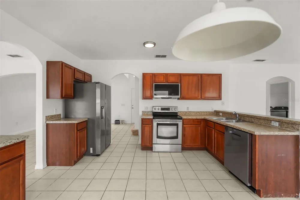 1348 NELSON PARK COURT Kissimmee, FL 34759