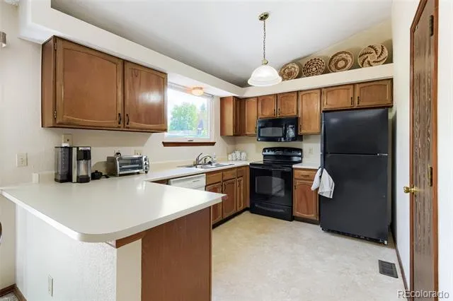 499 W Jamison Circle Littleton, CO 80120